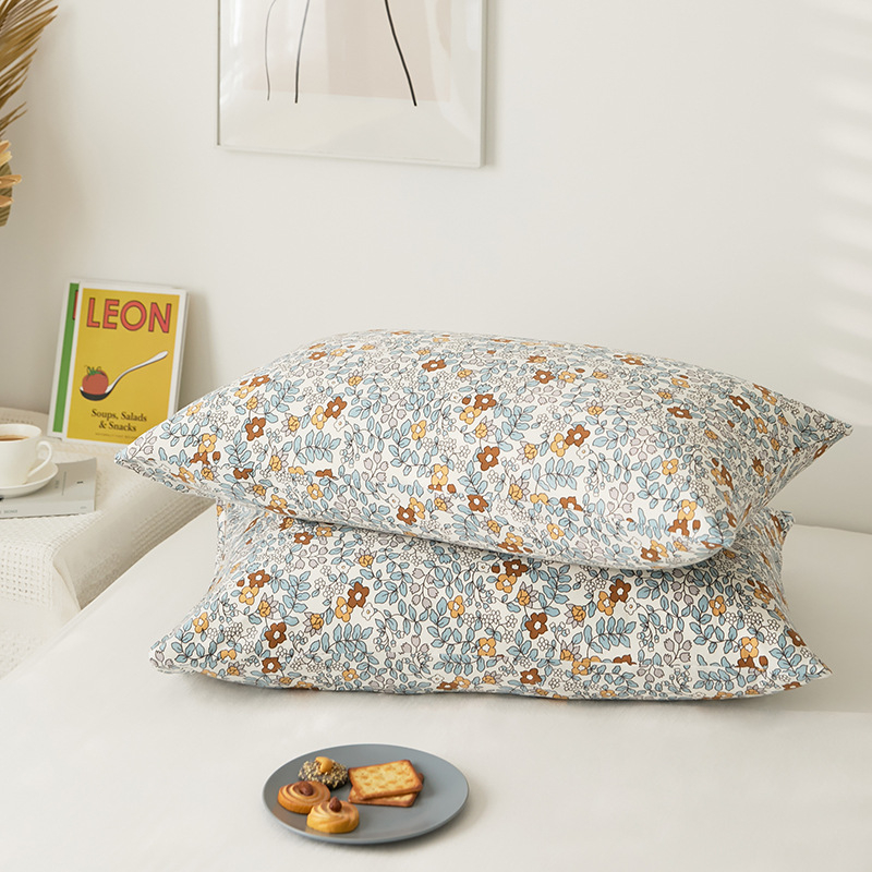 Pamut kötött párnahuzat – 100% pamut, fonalas festésű nyomtatás, apró virágos motívum