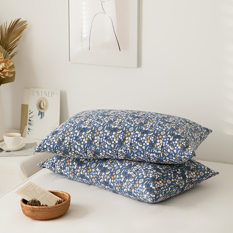 Pamut kötött párnahuzat – 100% pamut, fonalas festésű nyomtatás, apró virágos motívum