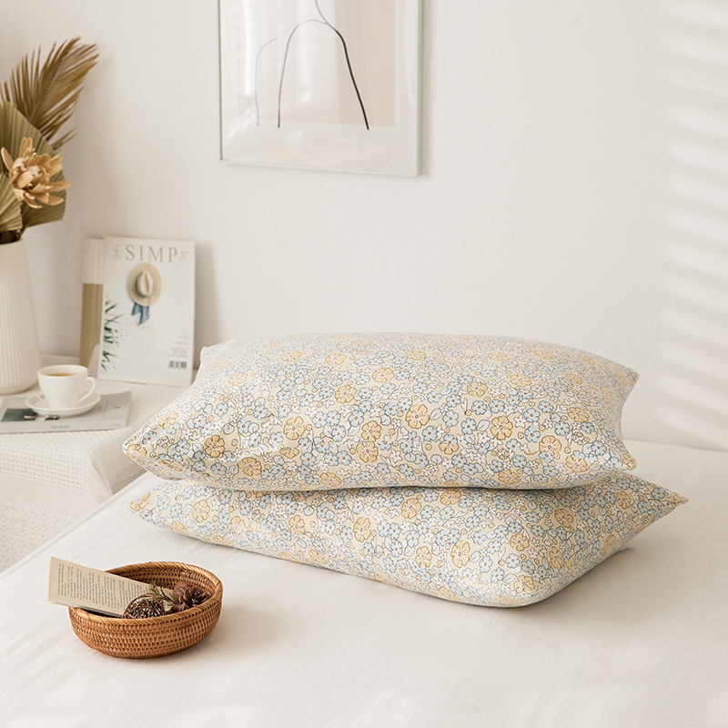 Pamut kötött párnahuzat – 100% pamut, fonalas festésű nyomtatás, apró virágos motívum