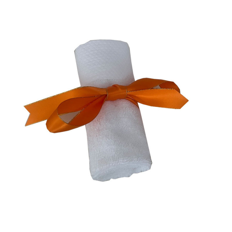 Vannas dvieļu aksesuārs ar zīda lentu – neoklasiskais stils, audums, dzimšanas dienas dāvana