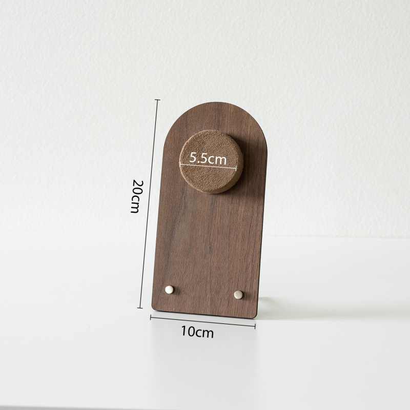 Vintažas rotaslietu izstādīšanas statīvs kaklarotām un auskarām, dažādi materiāli, izcelsme Guangzhou, 2025. gada pavasaris, senlaicīgs stils