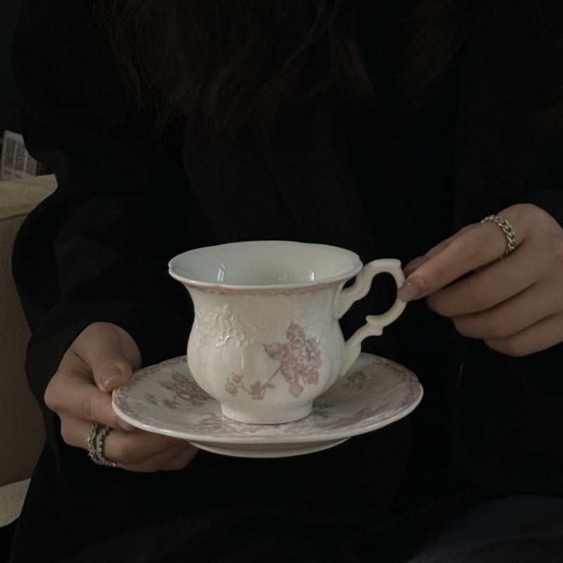 Keramikas šķīvis un apakštase komplekts ar reljefa rakstu, apaļš, gaišs luksusa retro stils, piemērots mikroviļņu krāsnij