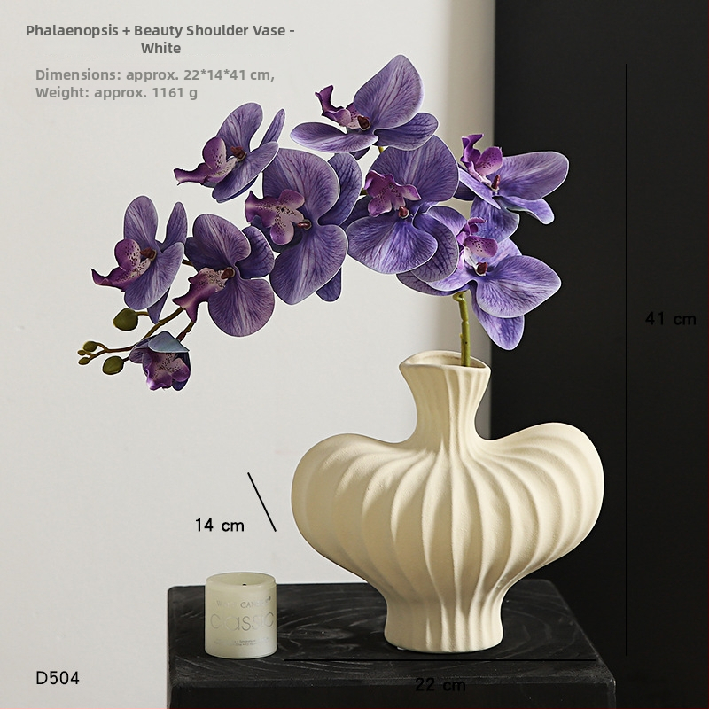 Keramikas galda vāze ar mākslīgiem ziediem — moderns minimālisma dekors dzīvojamai istabai vai ēdamistabai