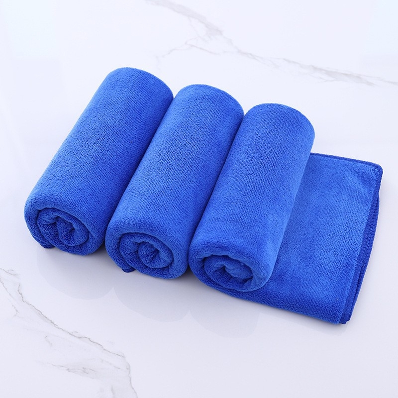 Mikrošķiedras matu žāvēšanai un tīrīšanai paredzēts dvielis frizieru salonam, iespējama logotipa drukāšana, 110 g, absorbcija 5–10 s, skaistumkopšanas/funkcionālais dvielis