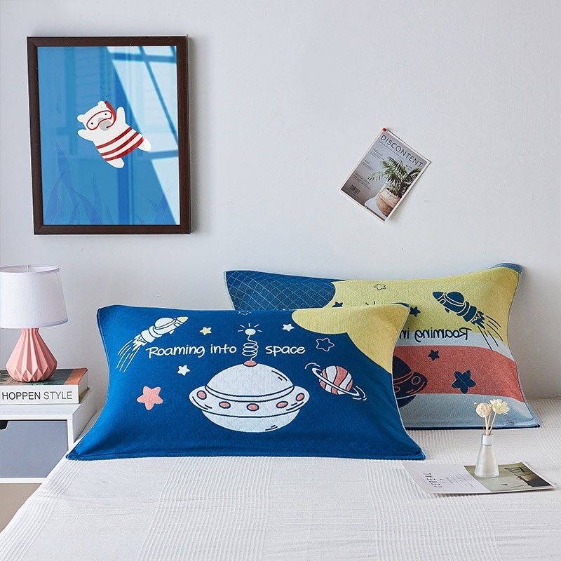 Két darab párnahuzat, 100% pamut géz, rajzfilm mintázat, csúszásmentes, testre szabható