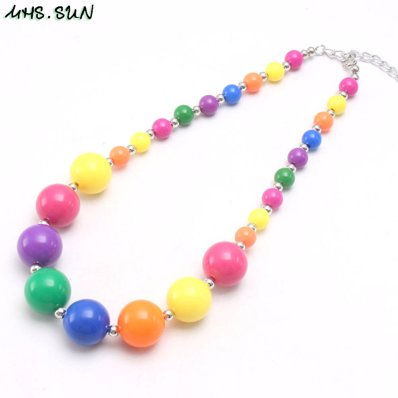 Gyerekeknek készült műanyag golyóláncú nyaklánc, egyrétegű, testreszabható