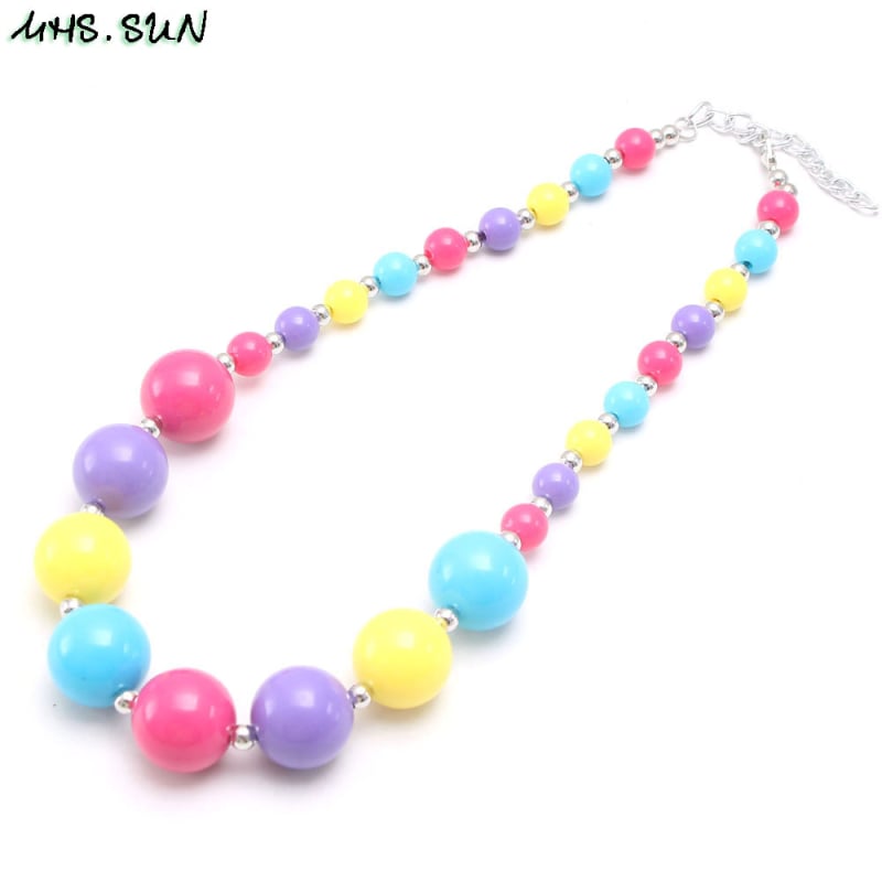 Gyerekeknek készült műanyag golyóláncú nyaklánc, egyrétegű, testreszabható