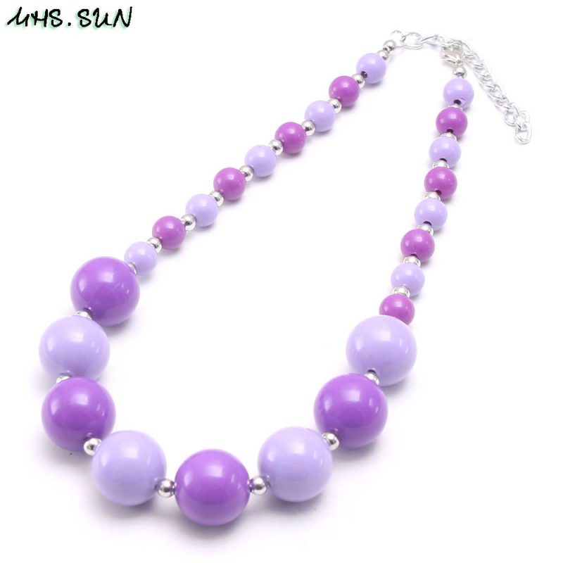 Gyerekeknek készült műanyag golyóláncú nyaklánc, egyrétegű, testreszabható