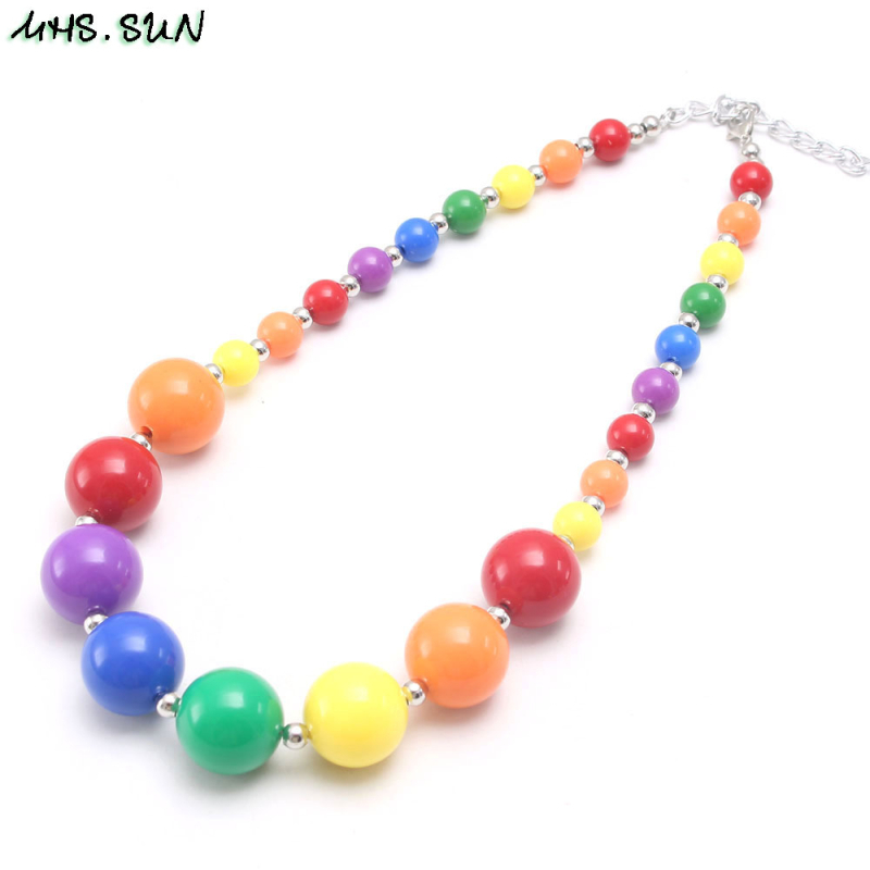 Gyerekeknek készült műanyag golyóláncú nyaklánc, egyrétegű, testreszabható