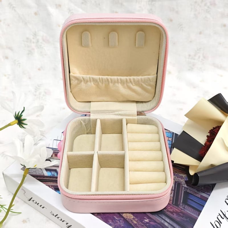 Cutie bijuterii din piele Vine, PU piele european retro, Modelul 5, Model solid, Carcasă rigidă, pentru depozitare brățări cristal și ruj