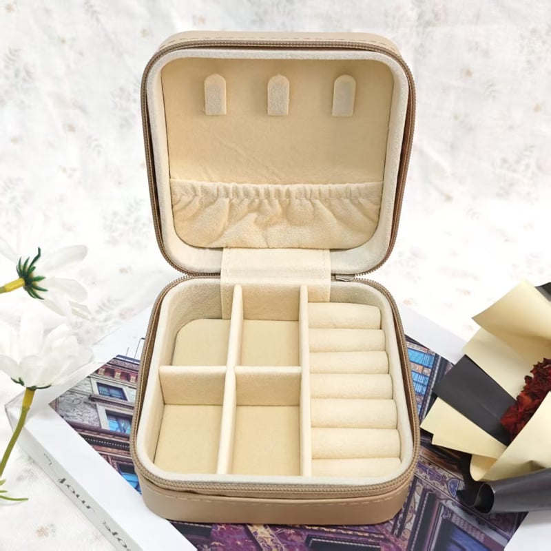 Cutie bijuterii din piele Vine, PU piele european retro, Modelul 5, Model solid, Carcasă rigidă, pentru depozitare brățări cristal și ruj