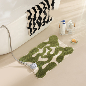 Подложка за крака - хидроабсорбиращ и бързосъхнещ, полиестер, квадратна форма, машинно пране, модерен минималистичен дизайн за баня и вход.