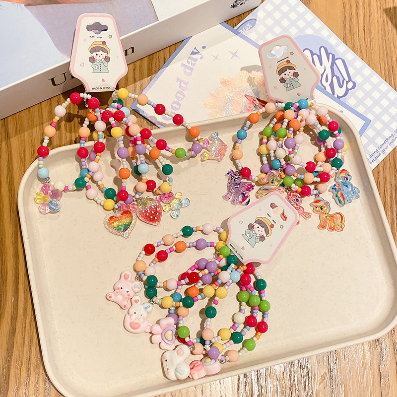 Gyerekeknek készült karkötő, rajzfilmszerű stílus, műanyag/gyanta gyöngyök, kézzel készült, Hercegnő sorozat, 3-6, 6-10 és 10+ éveseknek