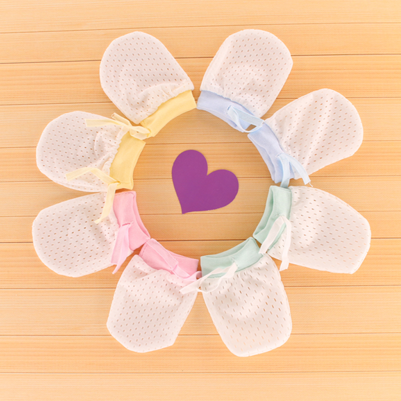 Zīdaiņu plaukstas aizsargājošās cimdi – apģērba cimdi 0–1 gadu vecumam, saglabā siltumu, pavasara 2025 izlaišana, zēniem