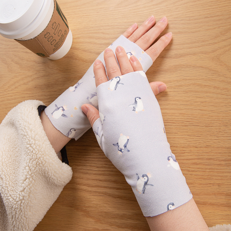 Puspirkstu cimdi ziemai, universāli, roku aizsardzība, rakstīšanai, pret vēju, no poliestera