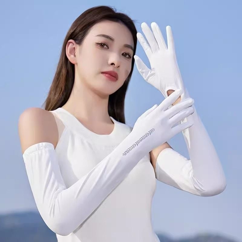 Bērnu cimdi ar pretslīdēšanas funkciju un skārienjutīgu ekrānu (Sezona: pavasaris; Izlaidums: 2021 vasara; Vecuma grupa: bērni)