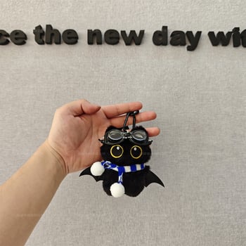 Pliušinis pakabukas rankinėms: didelių akių demonė katė, originalus dizainas, raštai su meškiu, kiaulyte ir kitomis mažomis gyvūnėlėmis