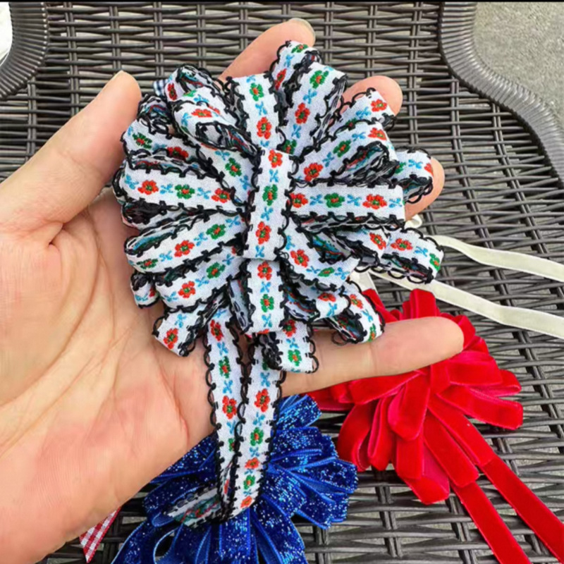 Corsage poga – roku darbs no auduma, sieviešu etniskais stils (rudens 2025 izlaidums)