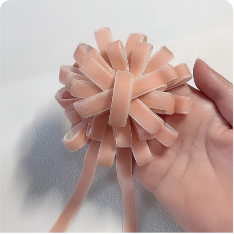 Corsage poga – roku darbs no auduma, sieviešu etniskais stils (rudens 2025 izlaidums)