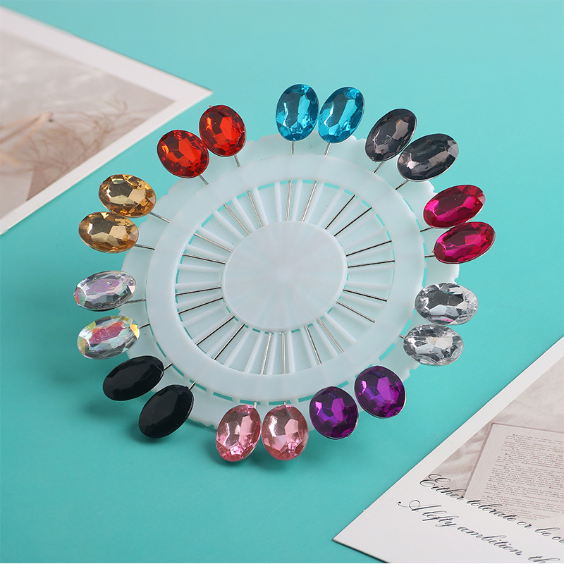 Broš s motivima cvijeća i leptira od smole, ekološko obrađeno, Yunyu Decoration