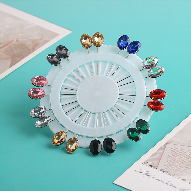 Broš s motivima cvijeća i leptira od smole, ekološko obrađeno, Yunyu Decoration