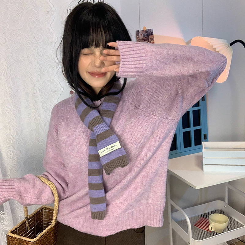 Šal od vunene smjese s prugama i perforacijom, uski za zimu, proljeće 2025 izdanje