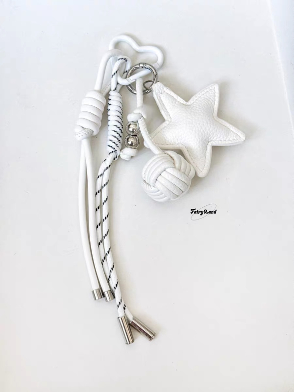 Odinis raktų pakabukas su žvaigžde, rankomis išaustas virvės mazgas, Korėjietiškas stilius (Pavasario 2025 leidimas)