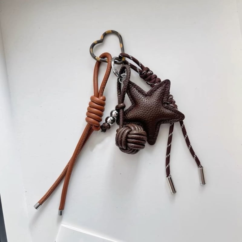 Odinis raktų pakabukas su žvaigžde, rankomis išaustas virvės mazgas, Korėjietiškas stilius (Pavasario 2025 leidimas)