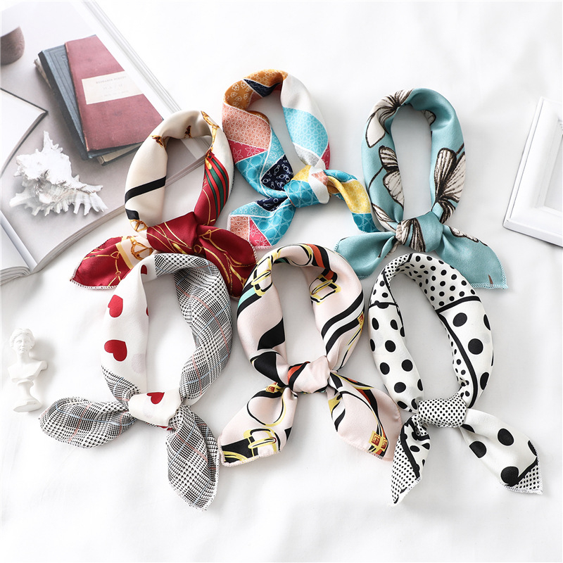 Dámsky štvorcový šál, polyester, warp knit, rôzne vzory, tlač – dekoratívna ochrana proti slnku a teplo