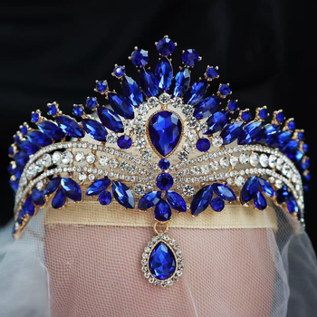 Barokna tiara s Rhinestone kristalima (Materijal: legura; Kvaliteta: elektro zlato; Stil: ženski; Oblik: kruna; Tip kristala: Rhinestone glass)