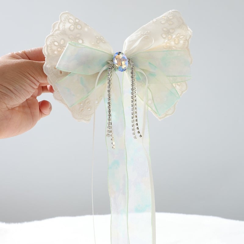 Matu klipsis ar loku un pērlīšu pūci, tauriņa ziedu dizains, roku darbs