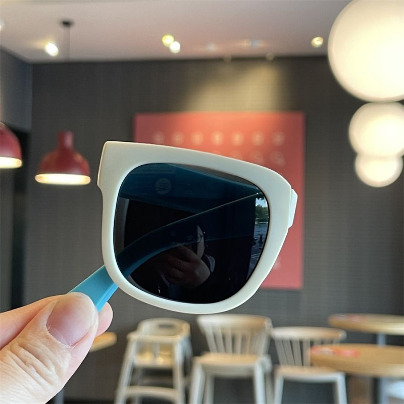 Bērnu saulesbrilles, saliekamas, apaļš rāmis, UV400 aizsardzība, lēcas no sveķiem, PC rāmis