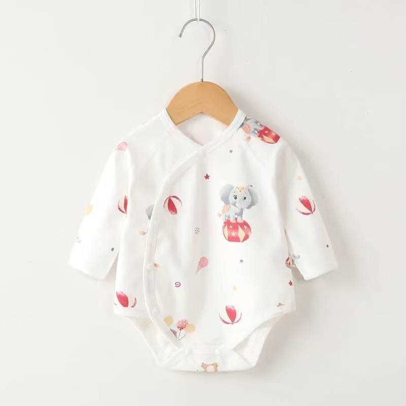 Bebin dugi rukavi kombinezon s trokutastim dizajnom, pull-over stil, bez kapucije (100% pamuk)