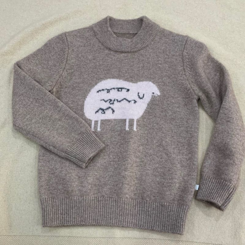 Vaikų kašmyro megztinis, storas megztimo audinys, apvalus kaklas, ilgos rankovės, dryžių/karikatūrų/abstraktus raštų, švelnus fliso paviršius, enziminis skalbimas, Korėjietiškas stilius, amžiaus grupė 3–8 m, 100% kašmyras.