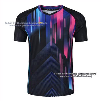 Stalo teniso trumpų rankovių treniruočių komplektas – Unisex, greitai džiūstantis poliesterio mišinys, 95–100% poliesteris, pavasaris–ruduo, suaugusiems ir vaikams