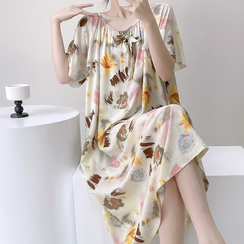 Noćna haljina s cvjetnim dezenom, mješavina pamuka i svile, kratki rukavi, okrugli izrez