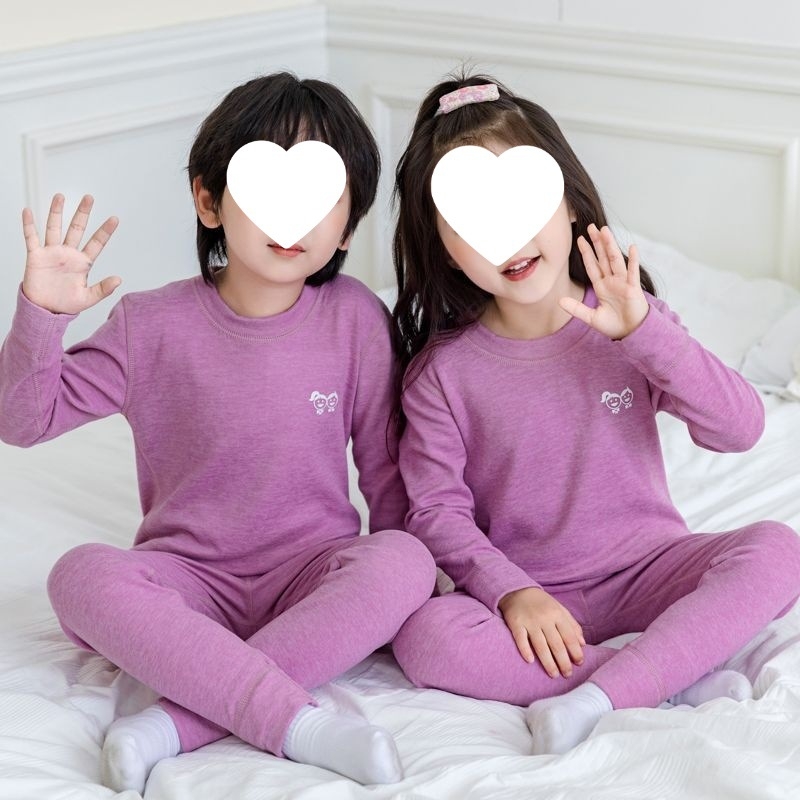 Középmagasságú galléros gyerek termikus felső- és alsóruha készlet fiúknak és lányoknak