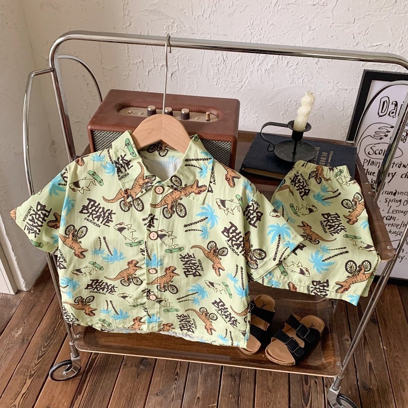 Vaikų dviejų dalių trumpom rankovėm komplektas — 100% poliesteris, karikatūrų raštas, drėgmės pašalinimas