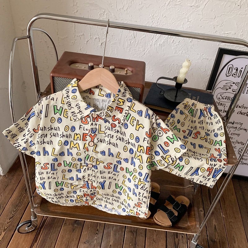 Vaikų dviejų dalių trumpom rankovėm komplektas — 100% poliesteris, karikatūrų raštas, drėgmės pašalinimas