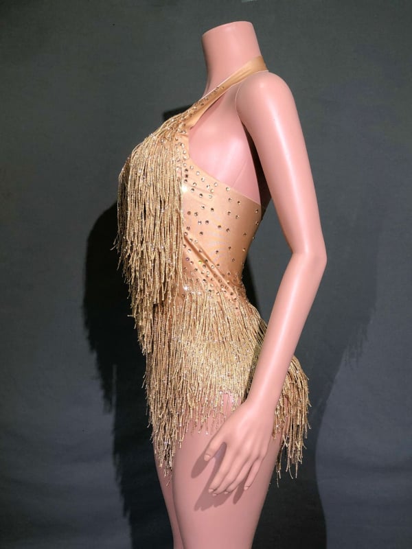 Latino šokių kombinezonas — haltero kaklas, kutai su akmenimis, be rankovių (Prekės ženklas: NYOOR; Audinys: spandeksas; Amžius: 18–24; Lytis: Moteris)