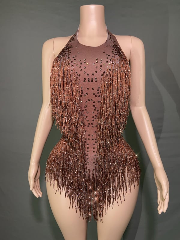 Latino šokių kombinezonas — haltero kaklas, kutai su akmenimis, be rankovių (Prekės ženklas: NYOOR; Audinys: spandeksas; Amžius: 18–24; Lytis: Moteris)