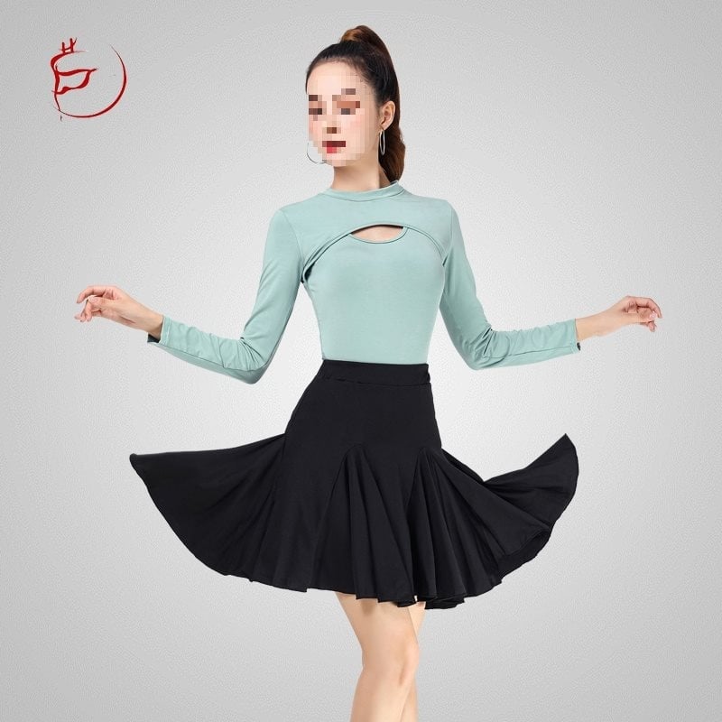 Комплект за латински танци за тренировка (горнище със среден ръкав и пола с голям силует) – пролет 2025, PVC плат, до 30% съдържание, китайски стил, литературно ретро дизайн