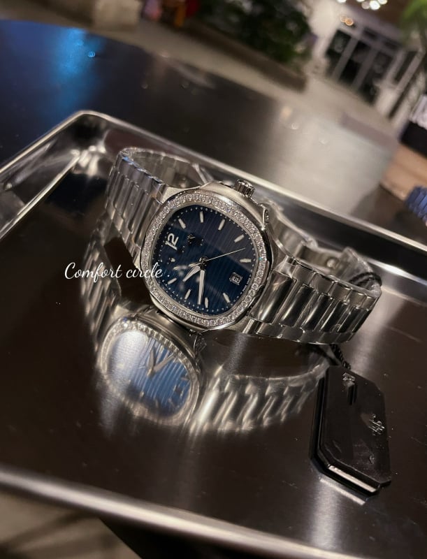 Nautilus stila gradientais kvadrātas sieviešu kvarca pulkstenis, Swiss ETA kustība, 30M ūdensizturība, safīra stikls, nerūsējošā tērauda siksniņa