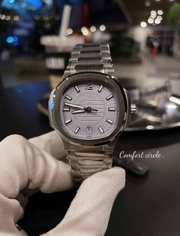 Nautilus stila gradientais kvadrātas sieviešu kvarca pulkstenis, Swiss ETA kustība, 30M ūdensizturība, safīra stikls, nerūsējošā tērauda siksniņa