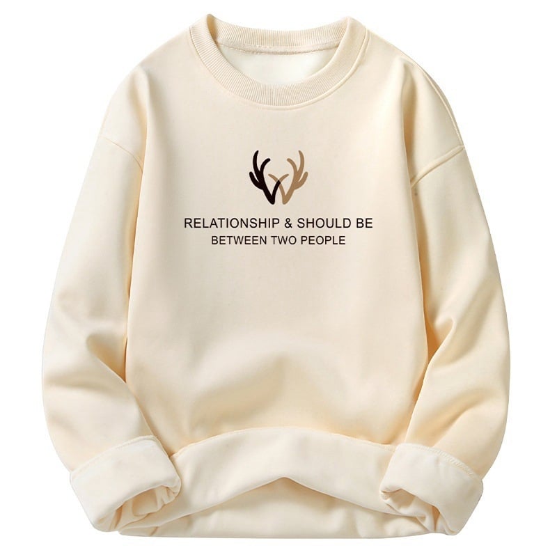 Siltināts kapucīna džemperis ar flīsām, brīvs piegriezums, garas piedurknes, apdruka, 3D kabata