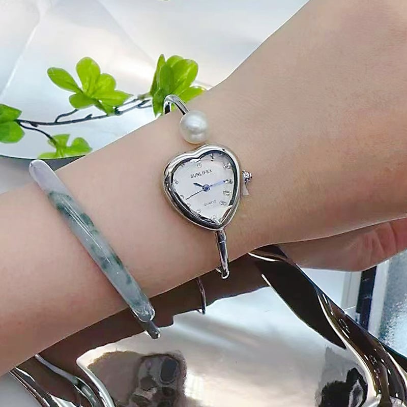 SUNLIFEX Sieviešu pulkstenis ar pērļu rokassprādzi, taisnstūra ciparnīca, kvarca mehānisms, ūdensizturība 10 m, modelis Slf250610002