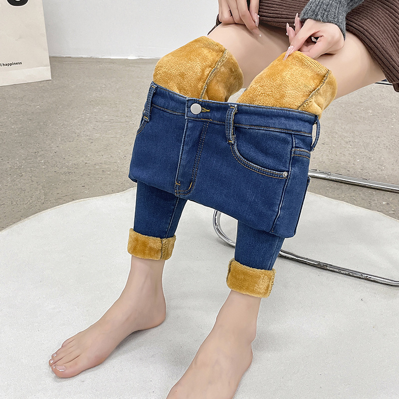 Kõrge vöökohaga teksad, denimist, pliiatsilõikega, paks kangas