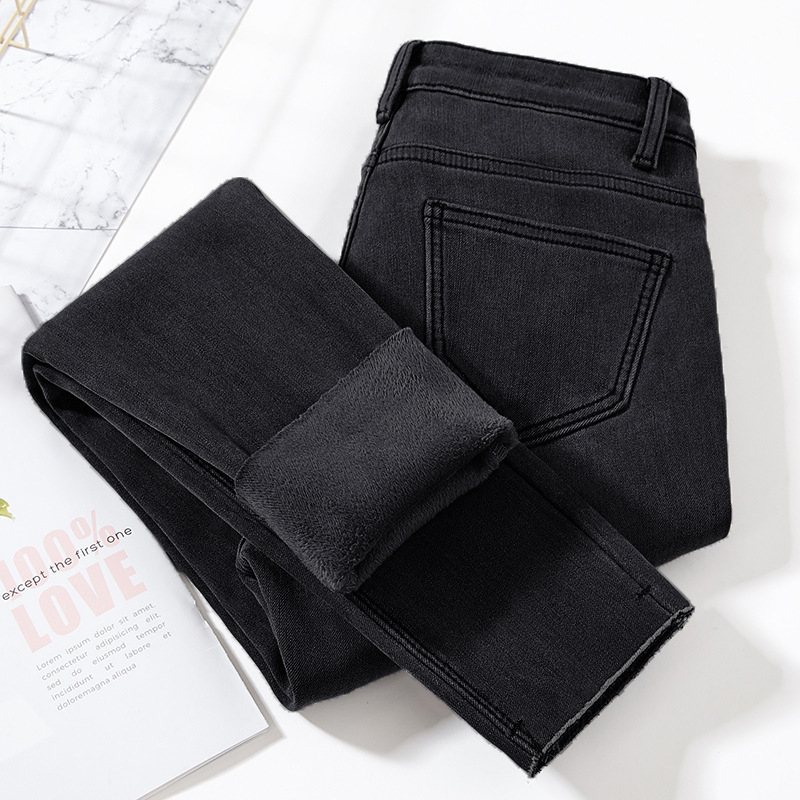 Kõrge vöökohaga teksad, denimist, pliiatsilõikega, paks kangas