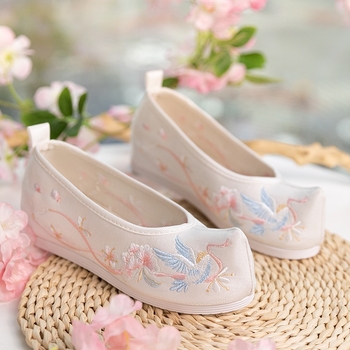 Ханфу обувки от платно с остър нос, подплата от плат и гумирана подметка