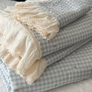 Francijas stila lielā mežģīņu gultas pārklājs komplekts ar augu un ziedu rakstu, twill audums, reaktīvā drukāšana un krāsošana, materiāls: zīda ziedu motīvi